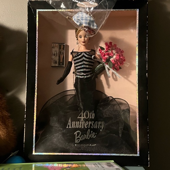 Barbie Other - NIB Barbie 40th Anniversary Doll